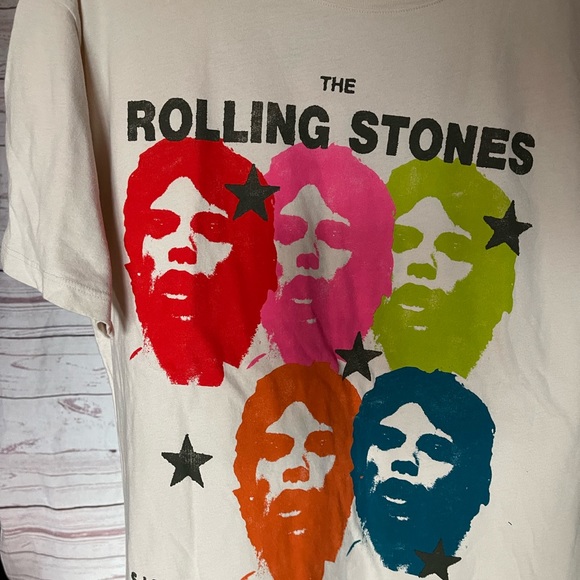 Daydreamer ROLLING STONES SATISFACTION BOYFRIEND TEE SIZE MEDIUM - Picture 4 of 8